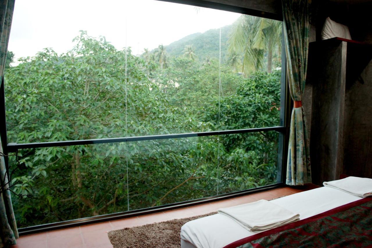 White Jail At Koh Tao Hostel Bagian luar foto